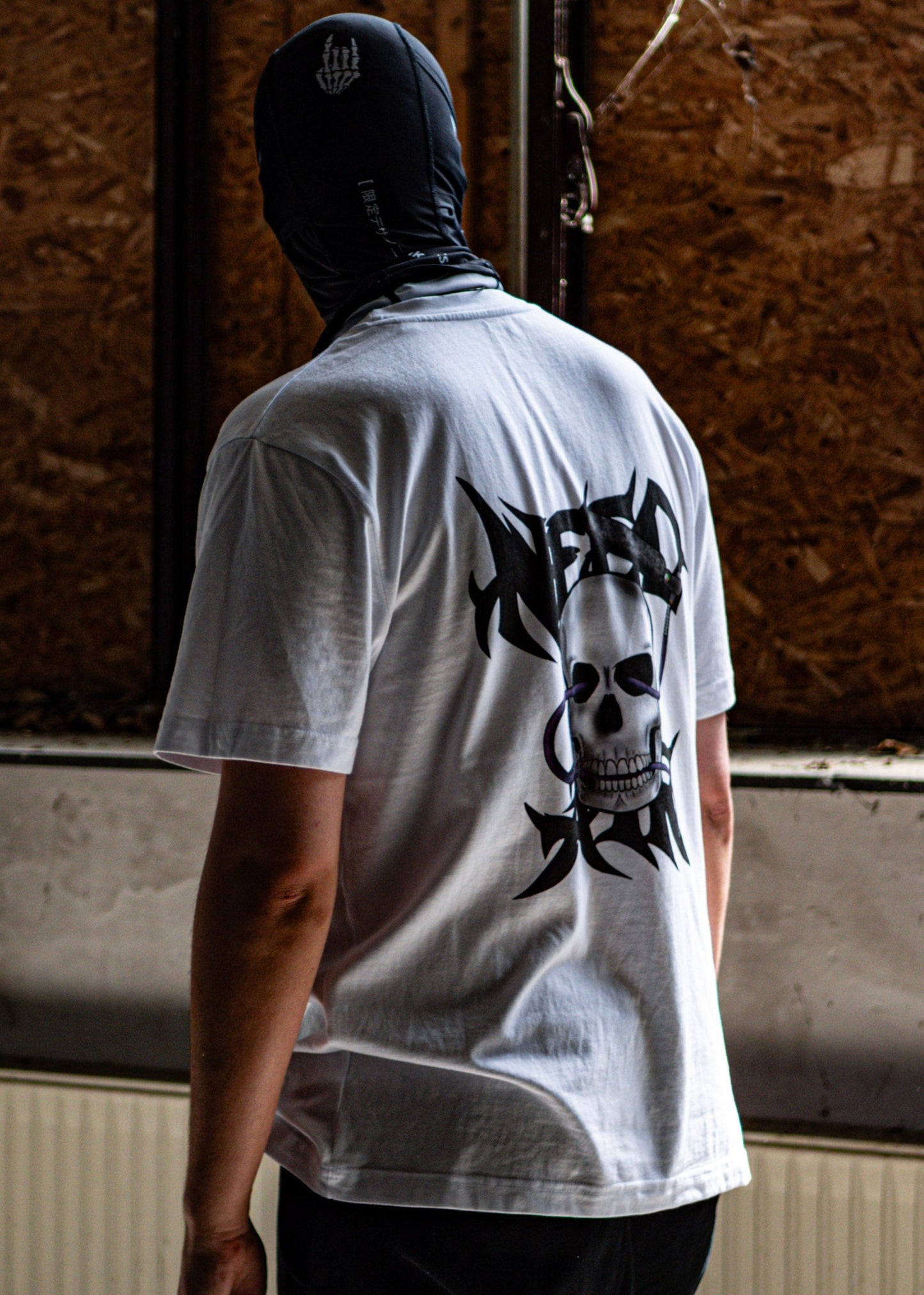 'NEED AIR SKULL' - white Speedsoft T-Shirt veroxdesignz